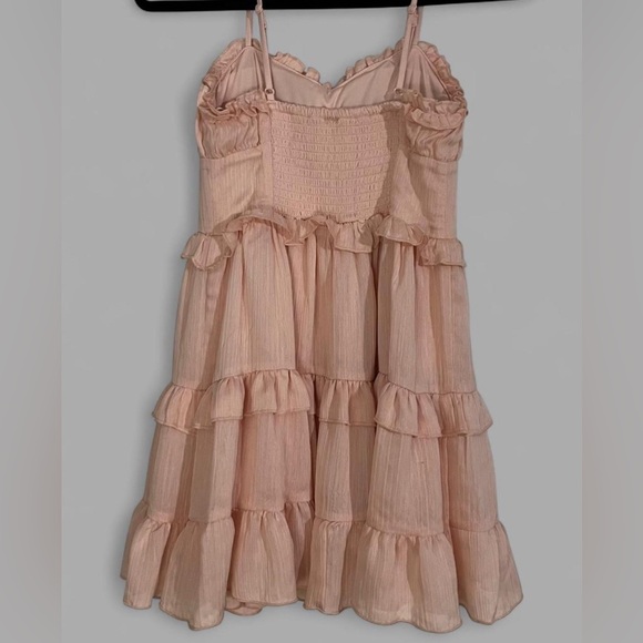 🩰 NWT Wild Fable Mini Dress~Women’s XS~Light Pink~Ruffled/Tiered Design - Picture 3 of 6